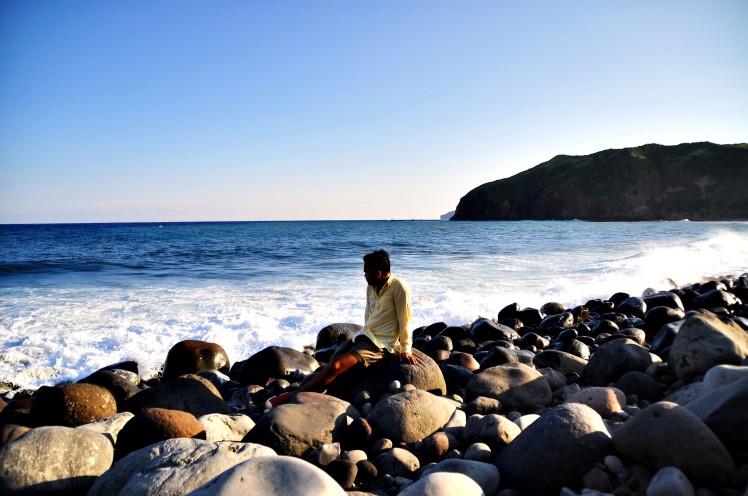 Valugan boulder beach is part of the North Batan tour.